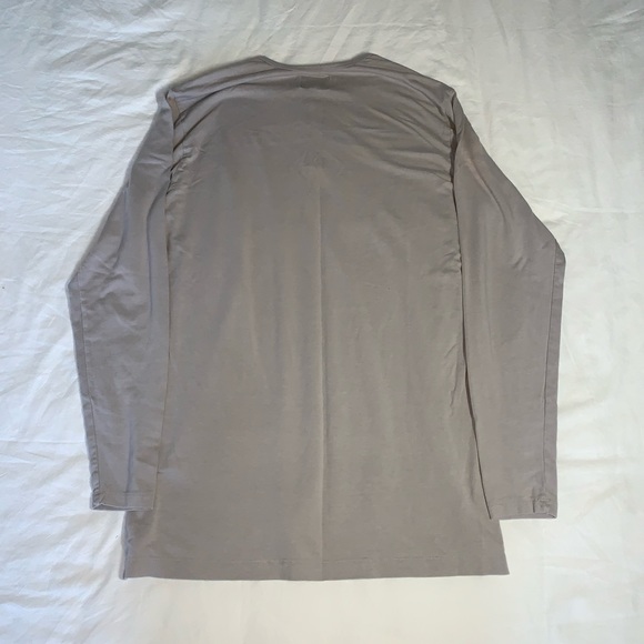 Cuts Clothing Split Hem Long Sleeve Henley - Picture 4 of 4
